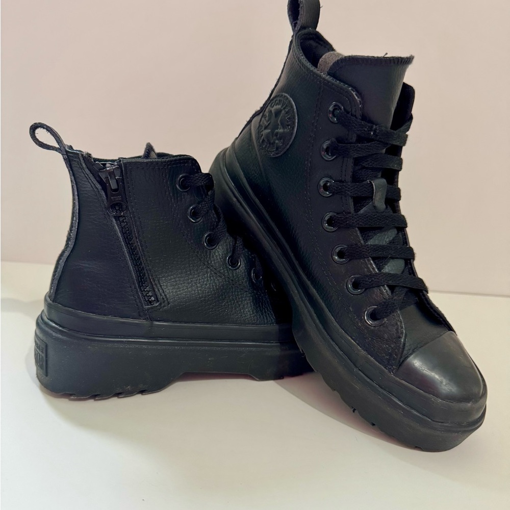 Converse All-Star Leather Platform Kids Size 3.5